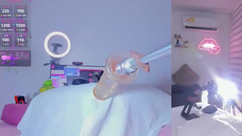 Snapshot of abigail__girl_ chatting on 14, 1, 2026 Abigail online show from 14, 1, 2026