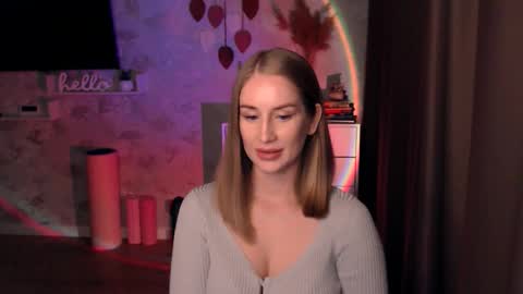 Snapshot of abigail_flex chatting on 4, 10, 2025 Anna online show from 4, 10, 2025