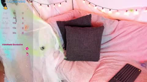 Snapshot of abigail_luna_ chatting on 10, 10, 2025 abi online show from 10, 10, 2025