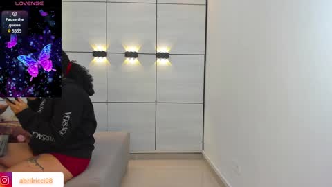 Snapshot of abril_ricci chatting on 26, 1, 2025 Abril  online show from 26, 1, 2025