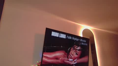 Snapshot of abril_ricci chatting on 15, 9, 2025 Abril  online show from 15, 9, 2025