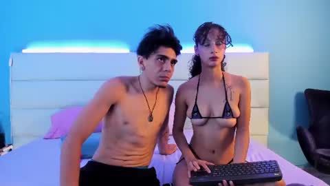 Snapshot of abrilandjulian chatting on 13, 6, 2026 Abril and Julian online show from 13, 6, 2026