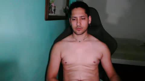 Snapshot of abruptoinusual chatting on 5, 11, 2025 abruptoinusual online show from 5, 11, 2025