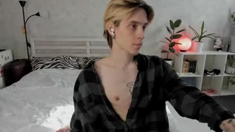 Snapshot of abslut chatting on 3, 6, 2026 Nick online show from 3, 6, 2026