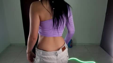 abyy_thomson online show from 4, 2, 2026