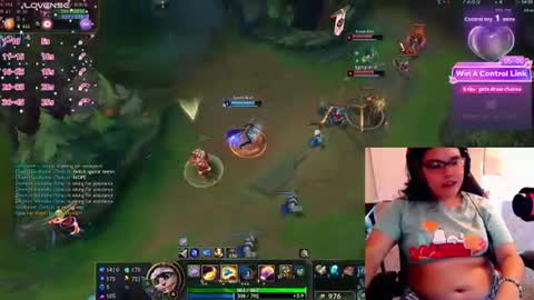 Snapshot of achubbygummy chatting on 9, 7, 2026 AChubbyGummy online show from 9, 7, 2026