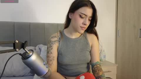 Snapshot of acidkaos chatting on 24, 2, 2025 Lana 3 online show from 24, 2, 2025