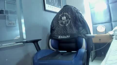 Acid Milo online show from 21, 12, 2024