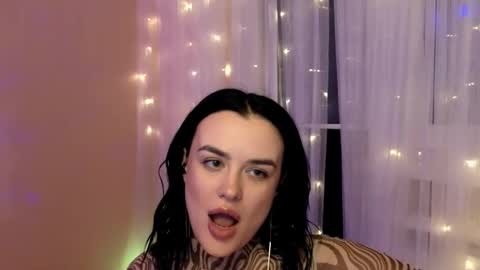 Snapshot of actavia_rose chatting on 2, 12, 2024 my inst   love inside 17 online show from 2, 12, 2024