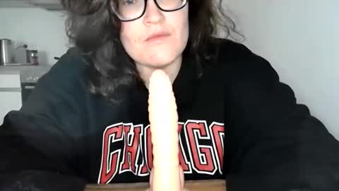 Snapshot of ada_berlin chatting on 10, 10, 2025 Ada online show from 10, 10, 2025