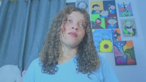 Snapshot of ada_gales_ chatting on 27, 3, 2026 Isa online show from 27, 3, 2026