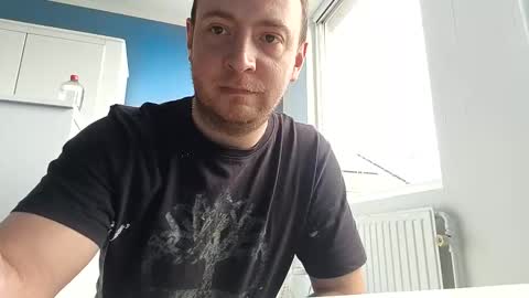 Snapshot of adacho881 chatting on 23, 4, 2026 Adam online show from 23, 4, 2026