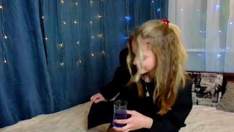 Snapshot of adahunnewell chatting on 6, 6, 2026 im Hanna online show from 6, 6, 2026