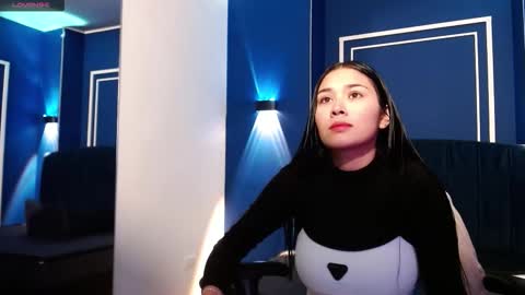 Adaira online show from 16, 11, 2025