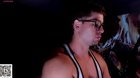 Adam online show from 24, 4, 2026