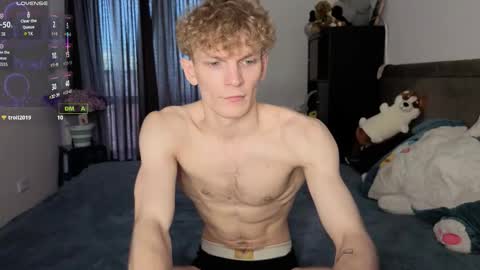 adam_chriss online show from 19, 10, 2025