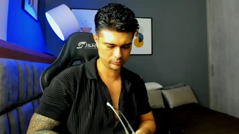 Snapshot of adam_clarke chatting on 11, 5, 2026 adam clarke online show from 11, 5, 2026