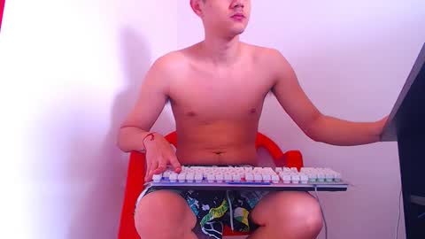 adam hot11 online show from 7, 3, 2025