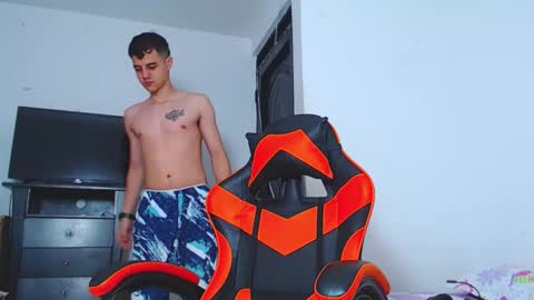 adam hot11 online show from 18, 12, 2025