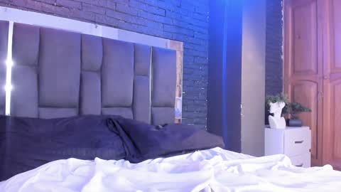 adam_piarse online show from 3, 12, 2024