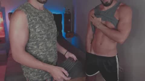 Snapshot of adam_scar chatting on 1, 12, 2025 Hello welcome 3 online show from 1, 12, 2025