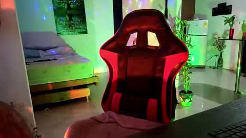 Adam Valencia online show from 18, 3, 2026