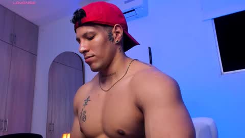 adambrocs1 online show from 11, 10, 2025