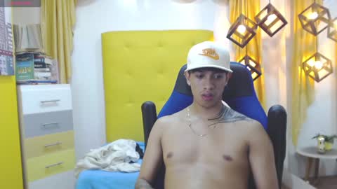 Snapshot of adamcoox chatting on 24, 1, 2025 Adam online show from 24, 1, 2025