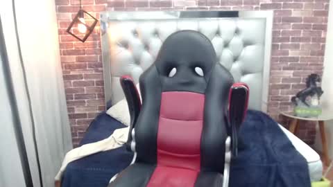 Snapshot of adamcoox chatting on 1, 3, 2025 Adam online show from 1, 3, 2025