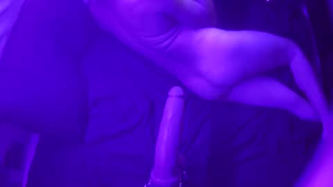 adamineve online show from 5, 2, 2025