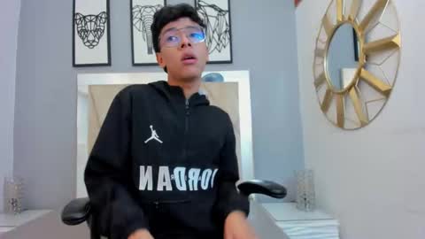 Adams Bobby online show from 16, 3, 2026