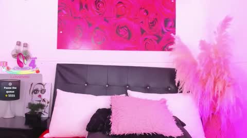 Cloe Adams  online show from 8, 2, 2026