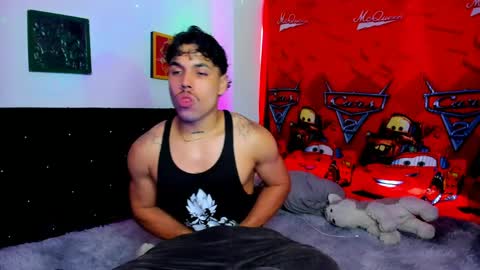Snapshot of adams_collins chatting on 27, 5, 2026 Adams online show from 27, 5, 2026
