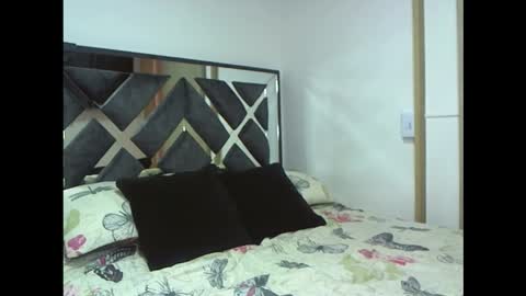 Snapshot of adan_eva960 chatting on 8, 11, 2025 eva online show from 8, 11, 2025