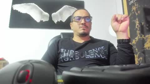 Snapshot of adan_smith_ chatting on 10, 6, 2026 online show from 10, 6, 2026