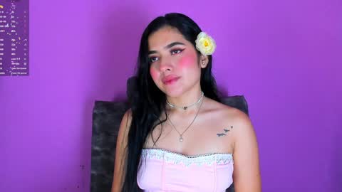  Adara Johnson  online show from 24, 1, 2025