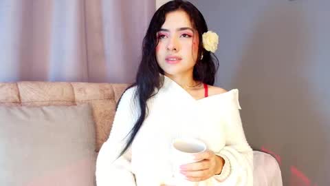  Adara Johnson  online show from 20, 9, 2025