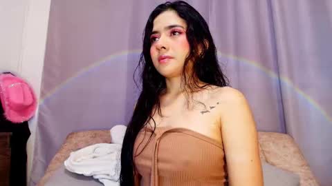  Adara Johnson  online show from 24, 10, 2025