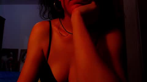 amy        online show from 29, 1, 2025