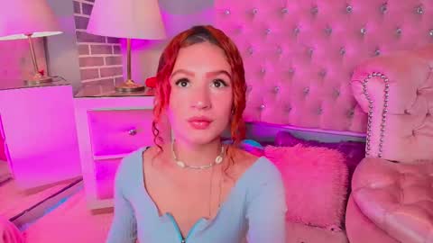 Adelaine online show from 24, 10, 2025