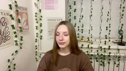 Snapshot of adele0_0 chatting on 23, 12, 2024 Adele online show from 23, 12, 2024