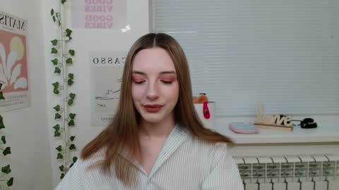 Snapshot of adele0_0 chatting on 7, 2, 2025 Adele online show from 7, 2, 2025