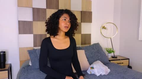 Andrea online show from 12, 1, 2025