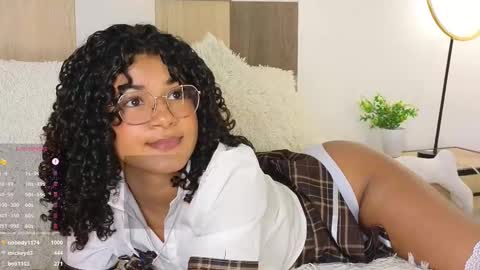 Andrea online show from 2, 3, 2025