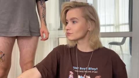 Adele Nick online show from 19, 11, 2025