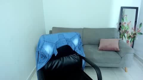 Carolina online show from 5, 11, 2025