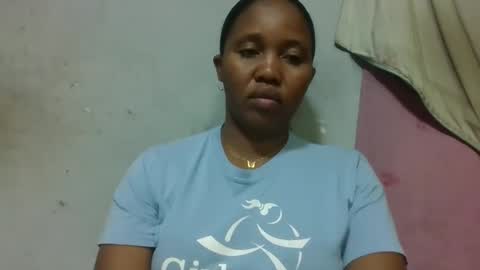 Snapshot of adelealy chatting on 4, 6, 2026 adelealy online show from 4, 6, 2026