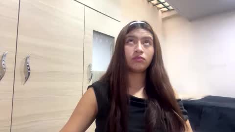 adellein foxx online show from 6, 10, 2025