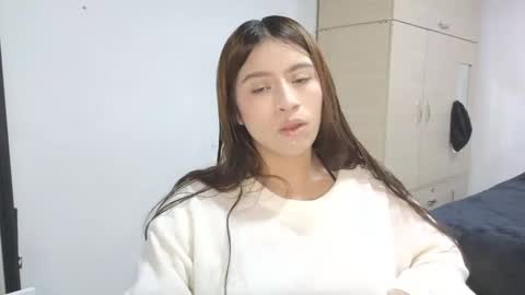 adellein foxx online show from 26, 10, 2025