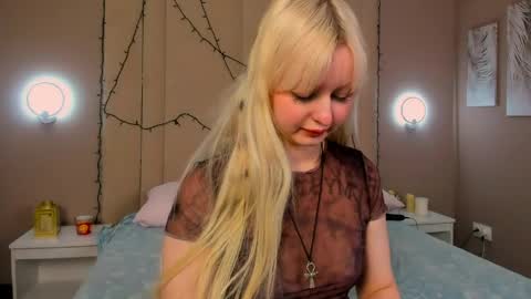 adelesilvy online show from 1, 4, 2026